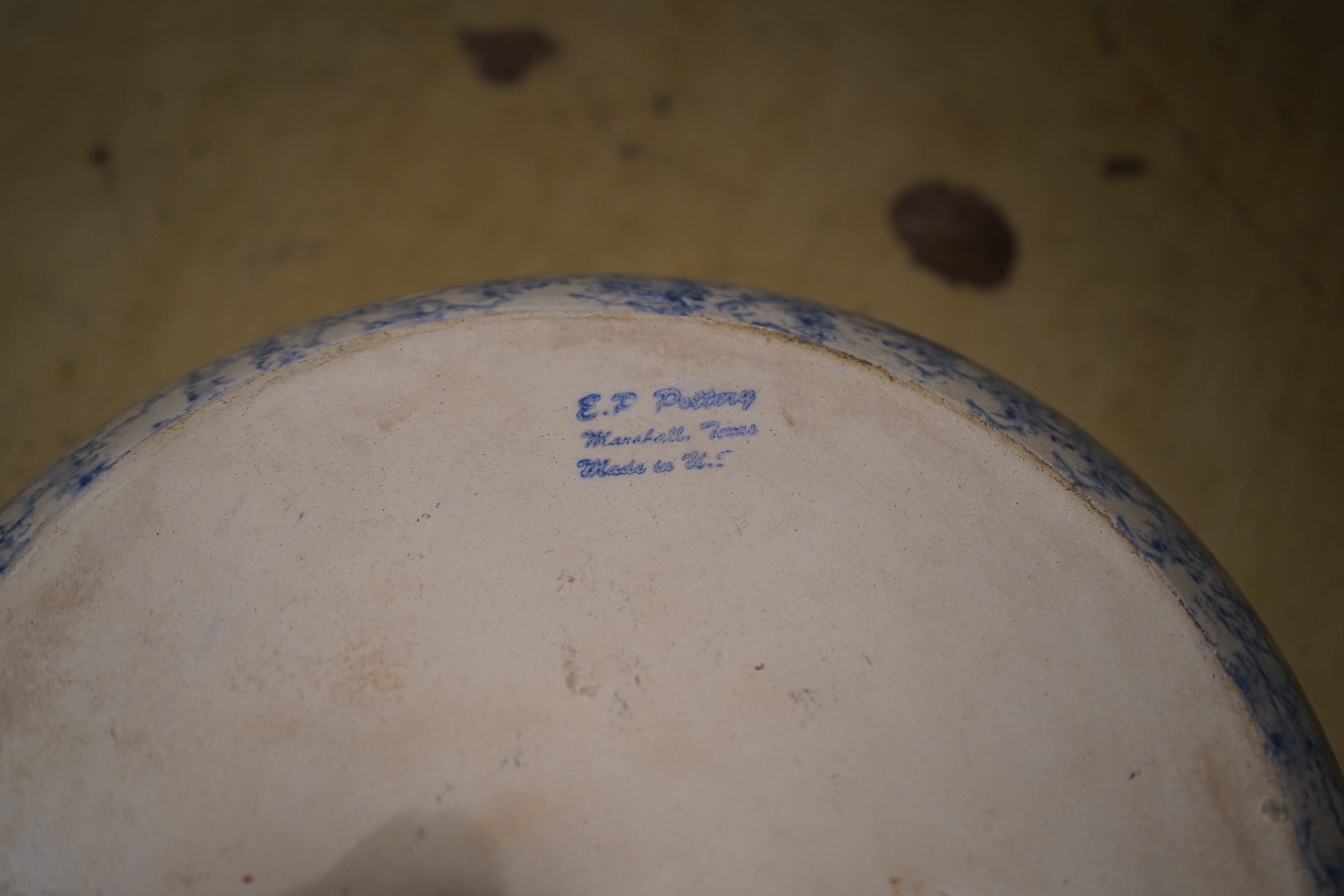 Vintage Mid Century E.T. Pottery Marshall Texas Blue Spongeware Bowl c. 1940s