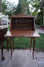 Antiquw Early 20th Century Oak Slant-Front Secretary Desk c. 1910