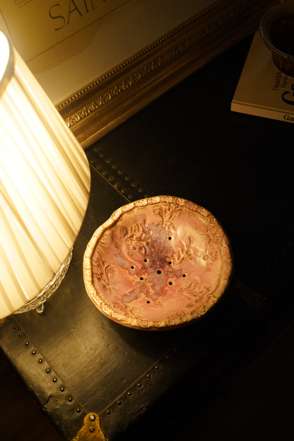 Bund Pottery Handcrafted Soap Dish, California, c. 1925–1945