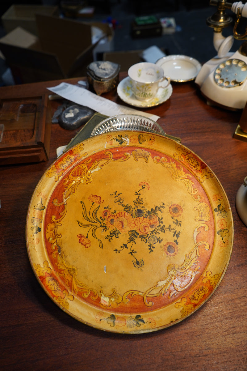 Japanese "Venetian" Papier-Mâché Charger, Ochre Ground with Rococo Floral &amp; Gilt Scrollwork, circa 1920s–30s