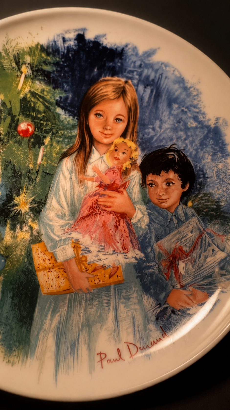 Pair of Vintage Limoges-Turgot “Cécile et Raoul” Porcelain Collector Plates by Paul Durand, c. 1980