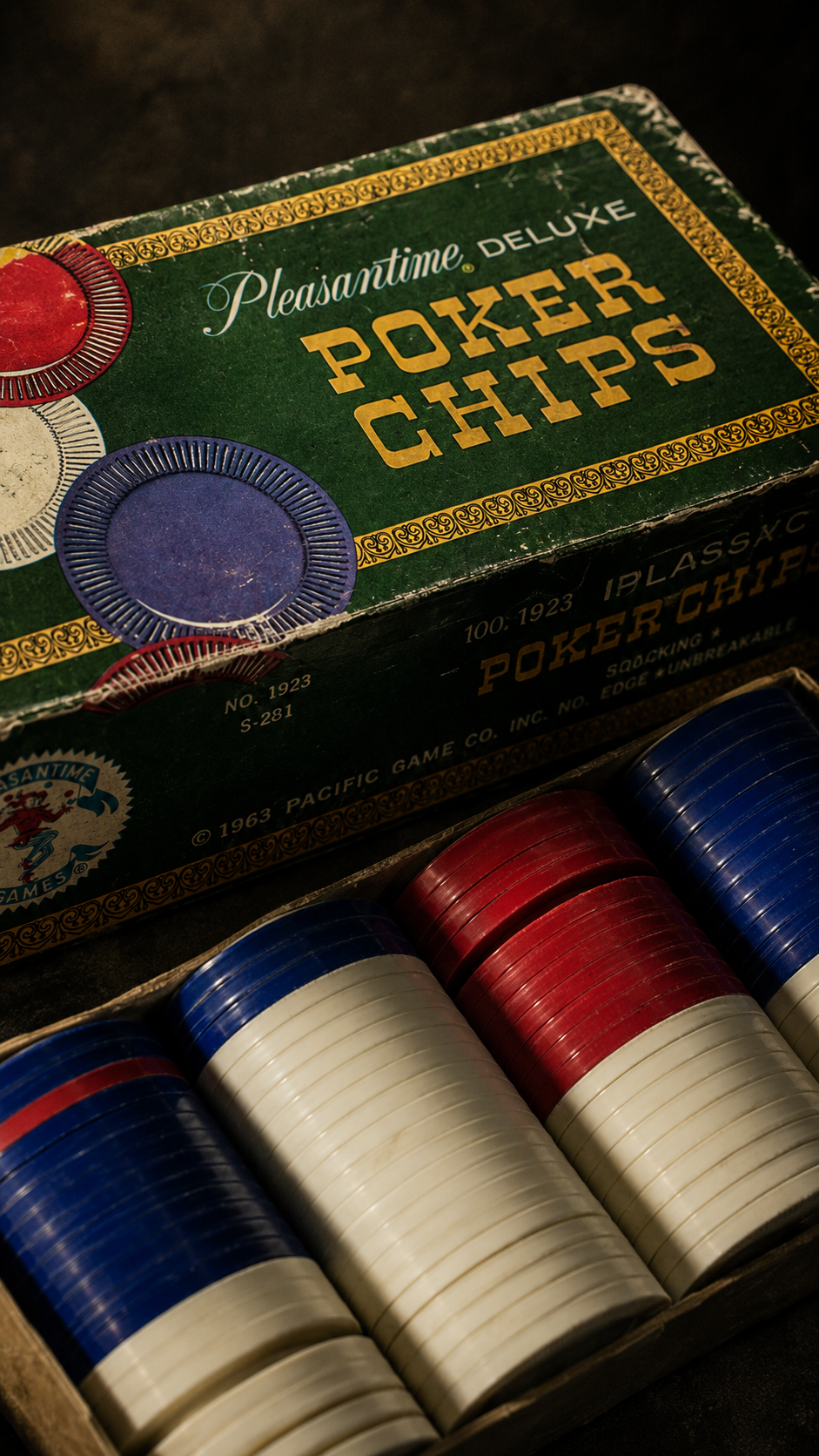1963 Pleasantime Deluxe Poker Chips Set by Pacific Game Co.