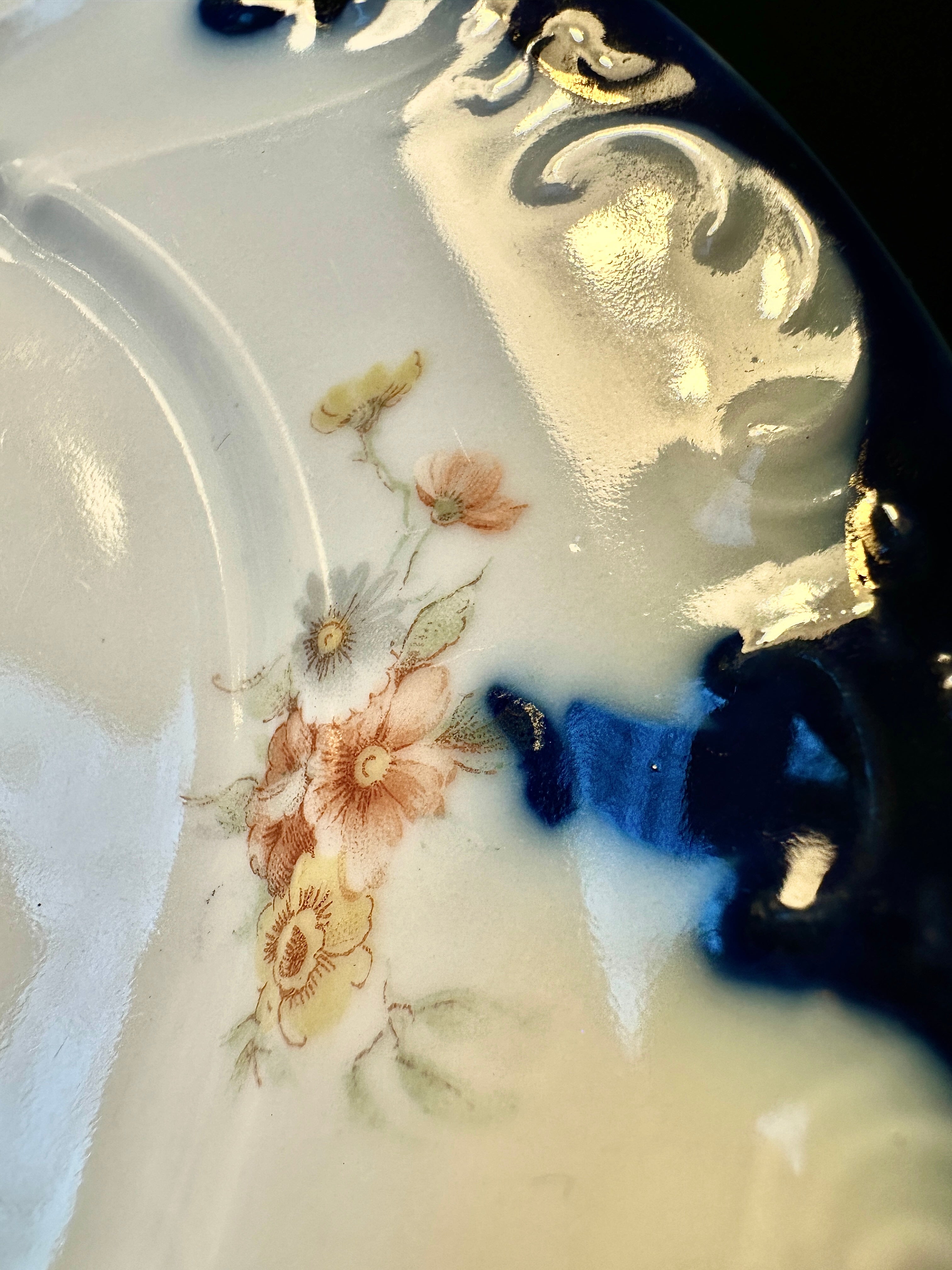 Antique German Porcelain Cabinet Plate with Cobalt Blue Rim, c.1890–1910