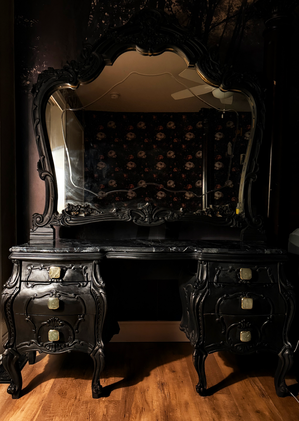 French Rococo Revival Black Marble Vanity, c. 1930–1945