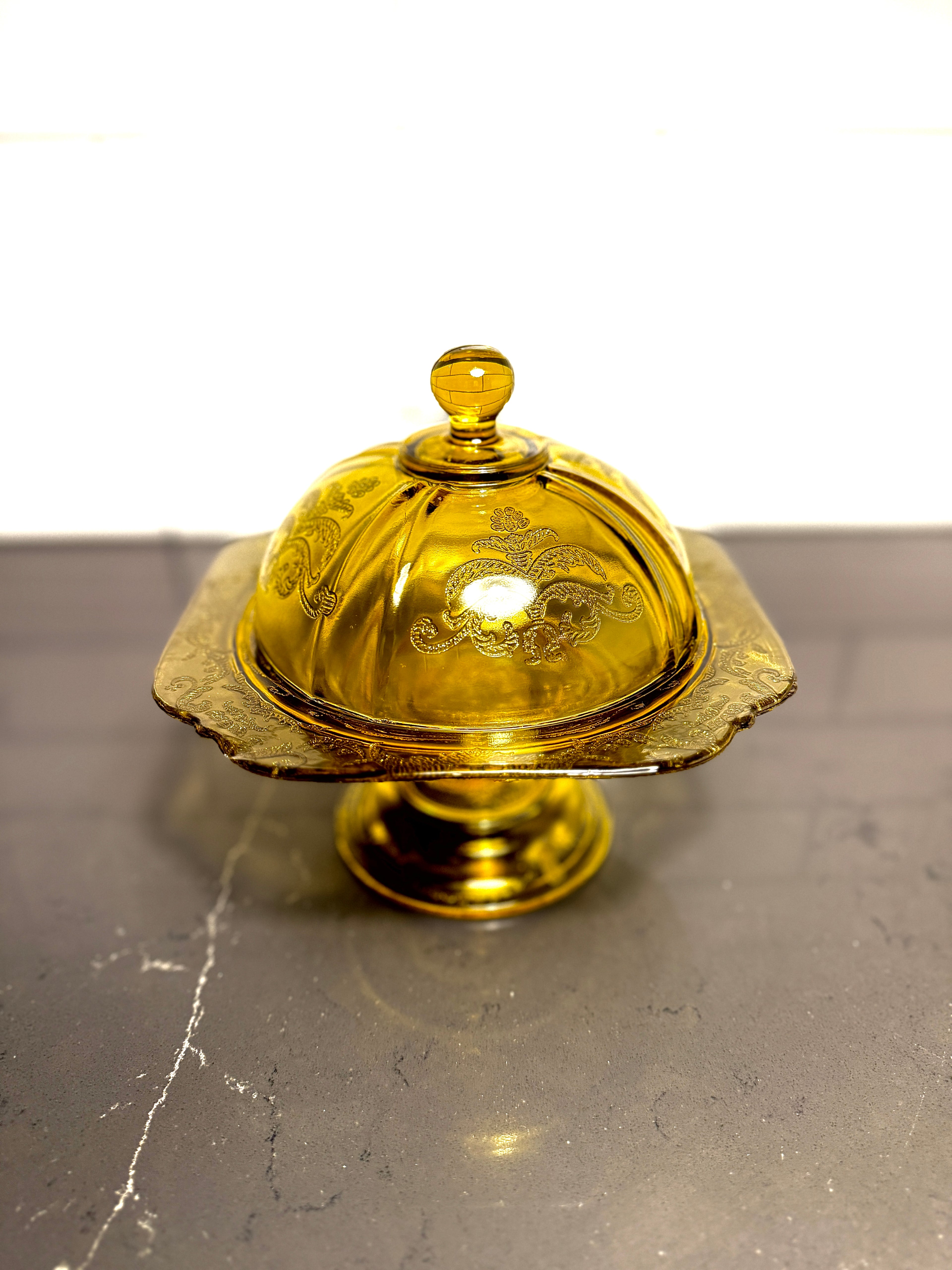 Amber “Princess” Pattern Depression Glass Dinnerware Set — Hocking Glass Co., c. 1931–1935