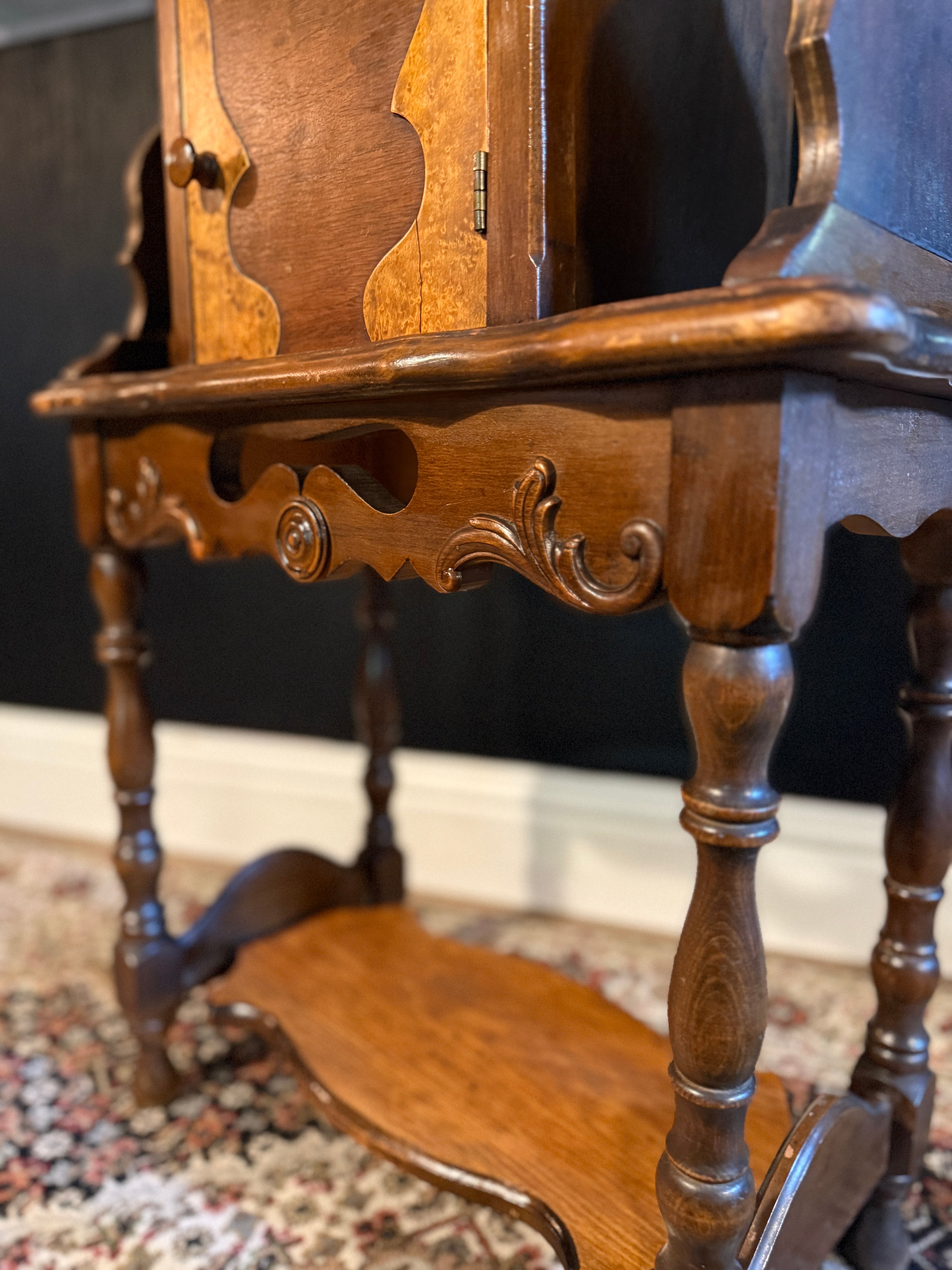 Oak Smoking Cabinet with Copper-Lined Interior, Mohican Furniture Shops (Poughkeepsie, NY. c 1910-1915)