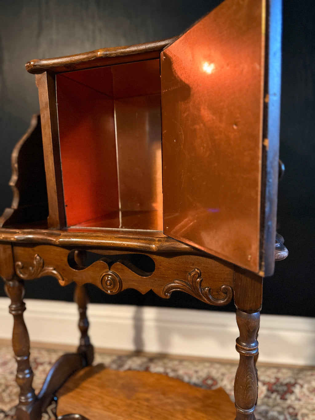 Oak Smoking Cabinet with Copper-Lined Interior, Mohican Furniture Shops (Poughkeepsie, NY. c 1910-1915)