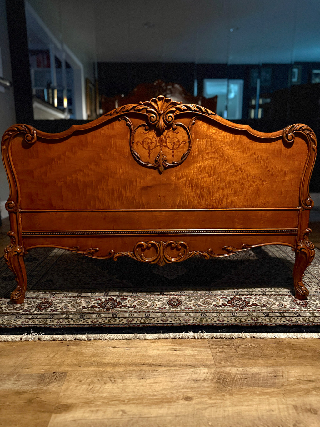 c. 1920s French Louis XV / Rococo Revival Bed in Figured Walnut with Marquetry