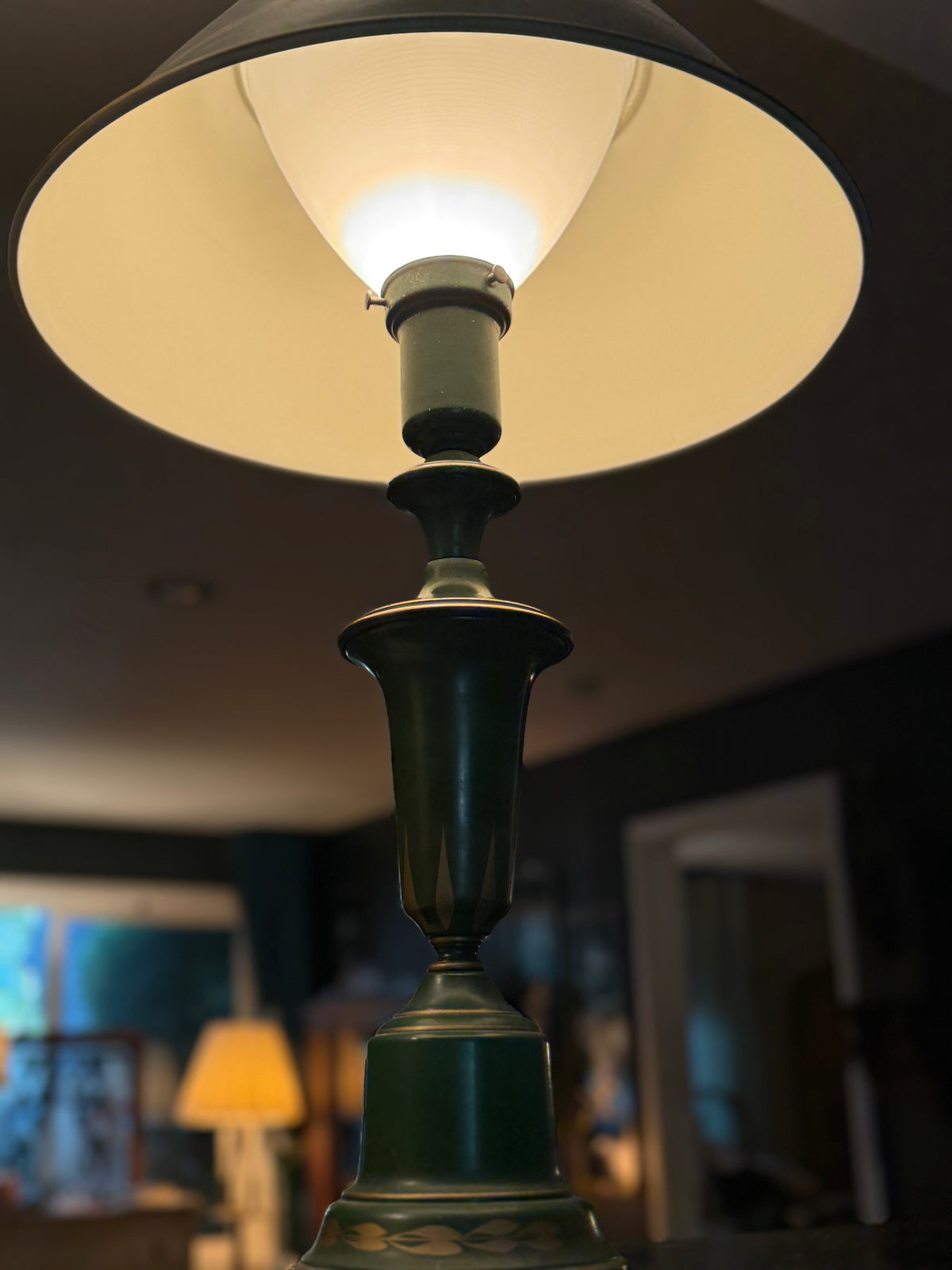 Vintage Emerald Green Toleware Table Lamp with Metal Shade, c. 1950s