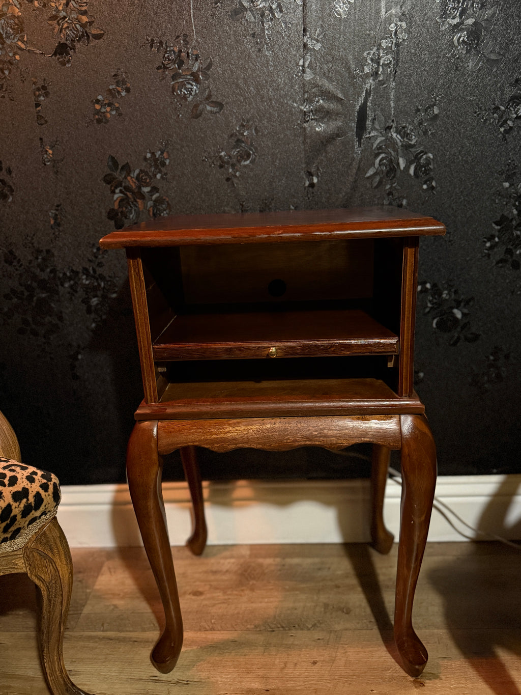 Queen Anne Revival Mahogany Nightstand with Slide-Out Shelf, c.1955