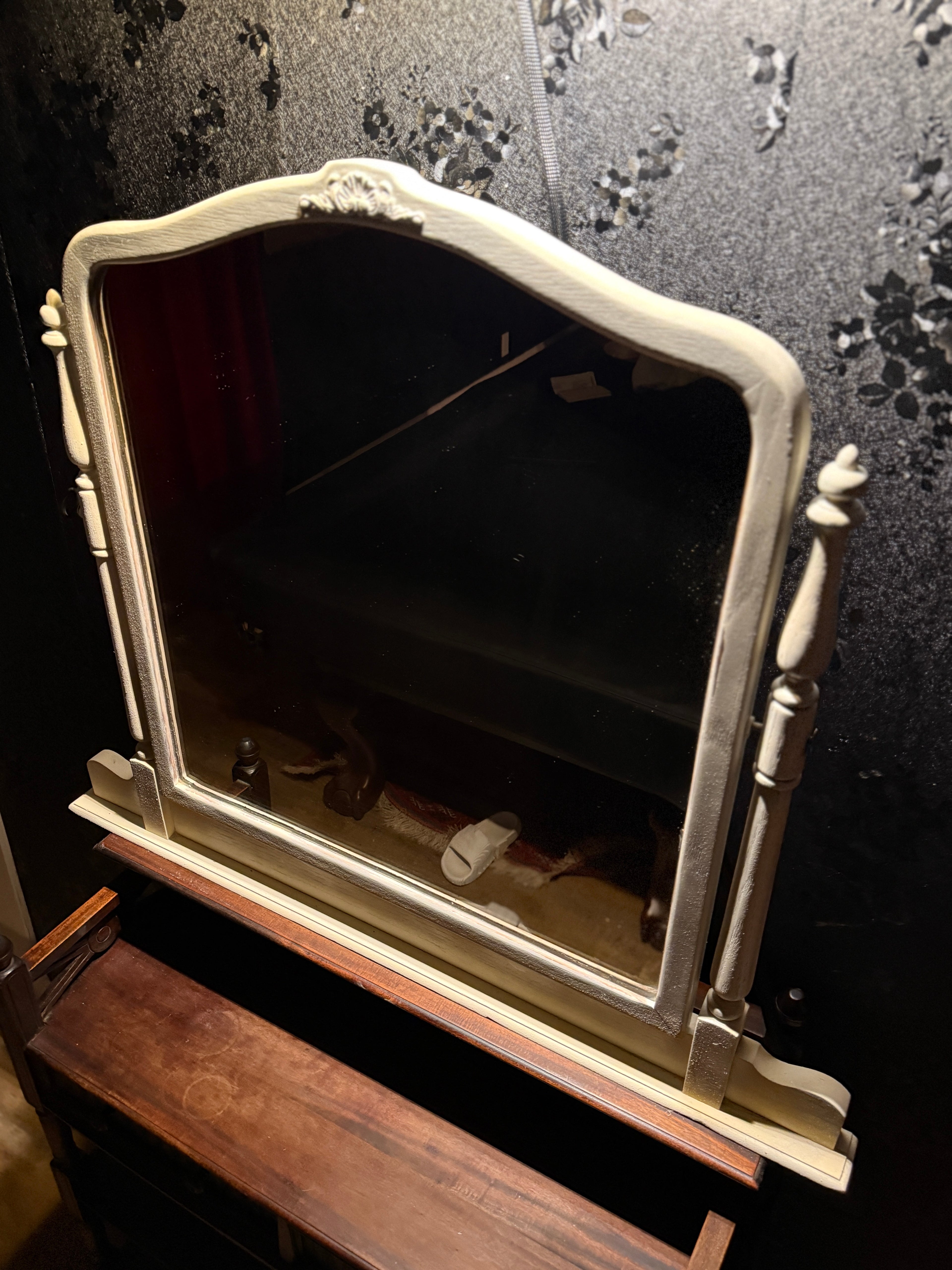 Edwardian Cream-Painted Tilting Vanity Mirror, c.1920–1929