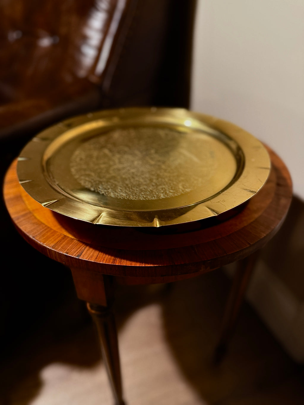 Vintage Swedish Brass Musical Ashtray (c. 1955s–65) – Wind-Up Engraved Tray