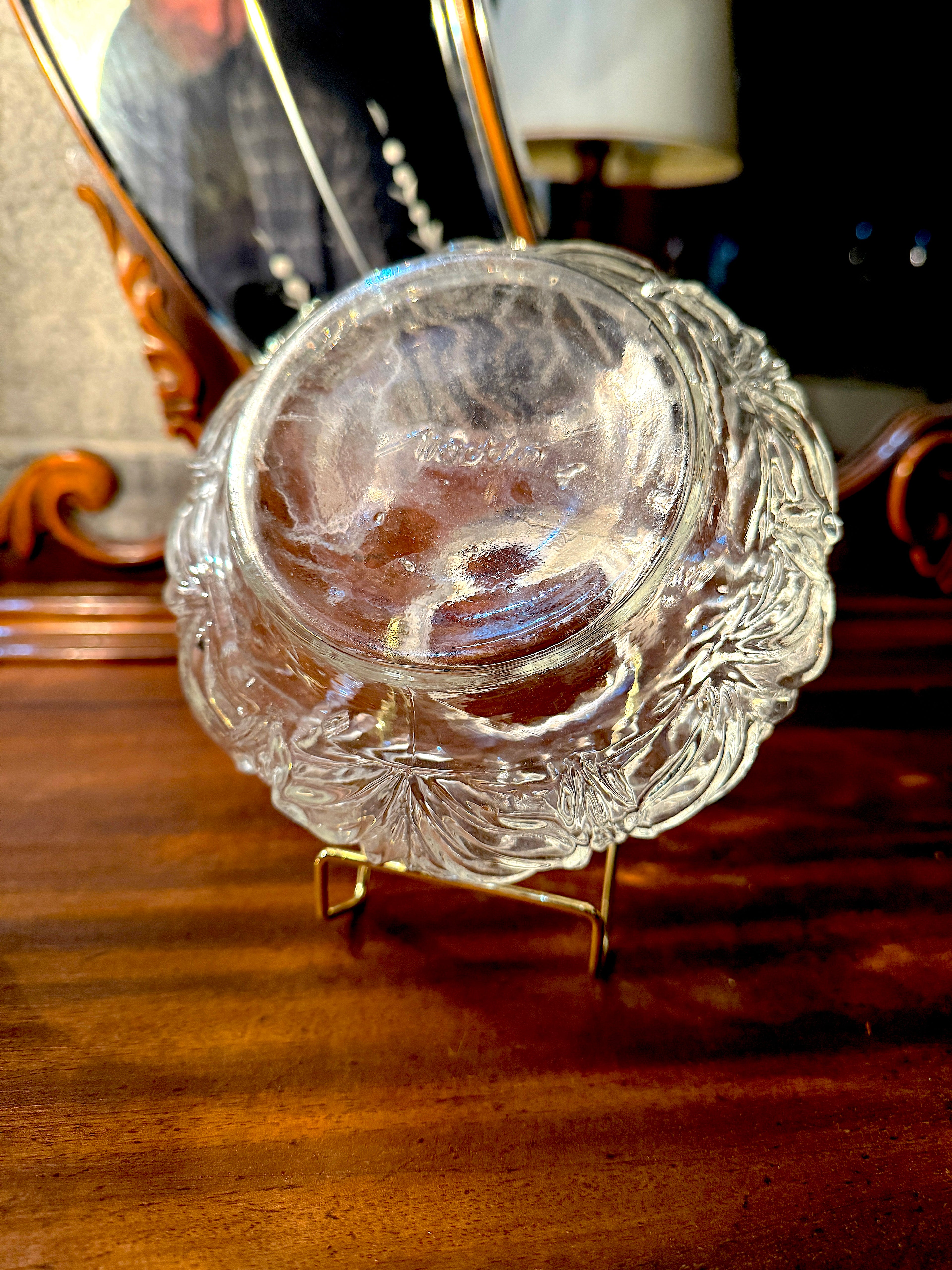 Anchor Hocking Pressed-Glass Rose Bowl (c. 1930s–1950s) — Leaf & Petal Swirl Pattern, Clear Sculptural Glass