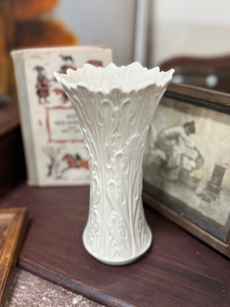 Lenox Woodland Vase, Ivory Porcelain with Embossed Acanthus and Scalloped Rim, Made in USA