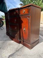 Antique Robert W. Irwin "Pendleton" Flame Mahogany Bow-Front Sideboard, Federal Revival, Refinished, Grand Rapids Michigan, c. 1940–1950