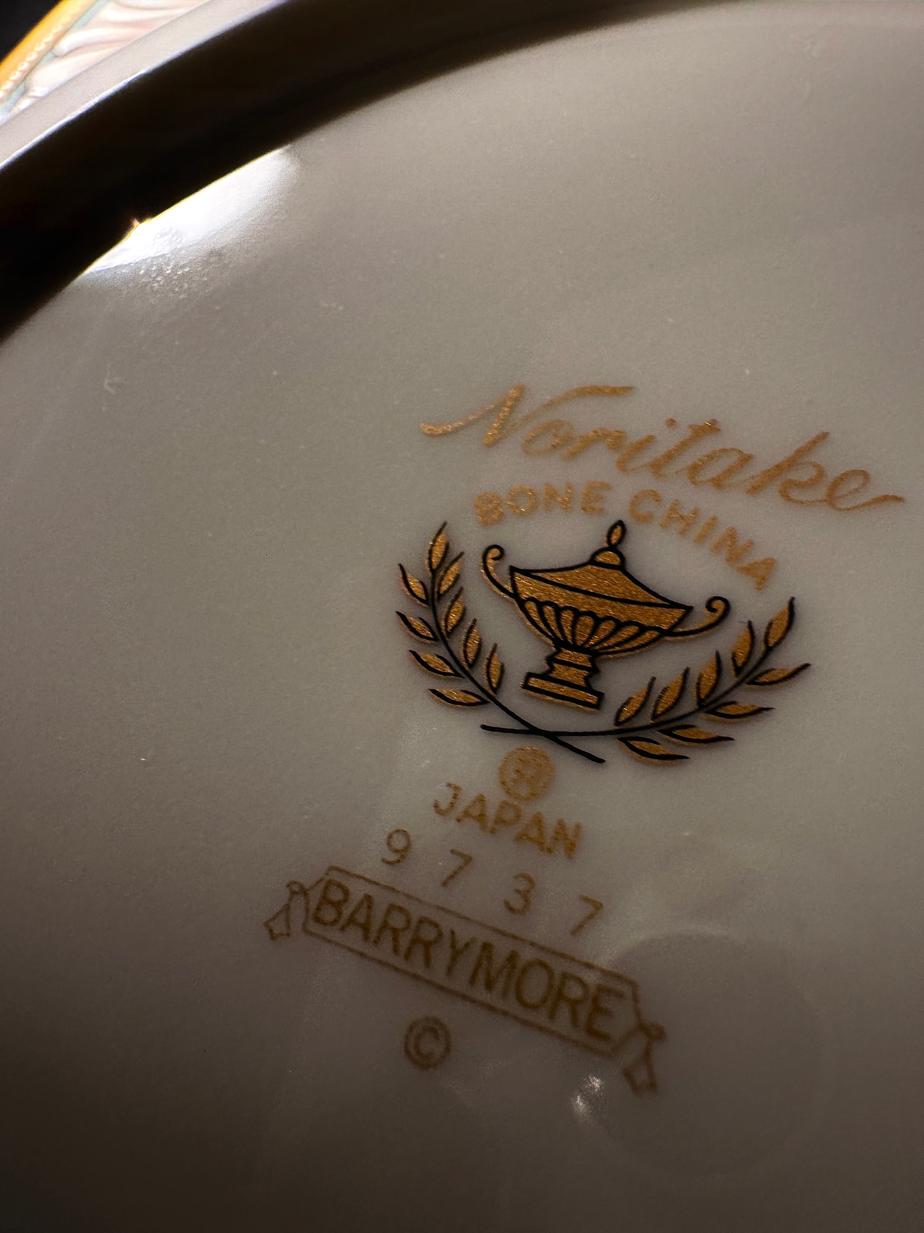 Noritake Barrymore 9737 China Set 8 Place Japan