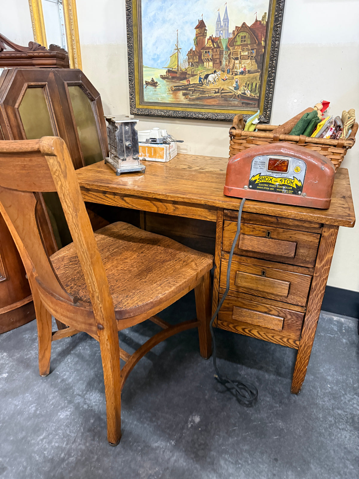 American Oak Writing Desk &amp; Side Chair, Quartersawn Golden Oak, c. 1910–1930