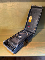 Kodak Vigilant Junior Six-16 Folding Camera, Kodet Lens in Dak Shutter, Eastman Kodak Company, Rochester, New York, c. 1940–1948
