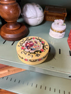 Round English Lithographed Tin with Gilt Rococo Scrollwork, Cabbage Roses and Courting Couple Medallion, c. 1930–1955
