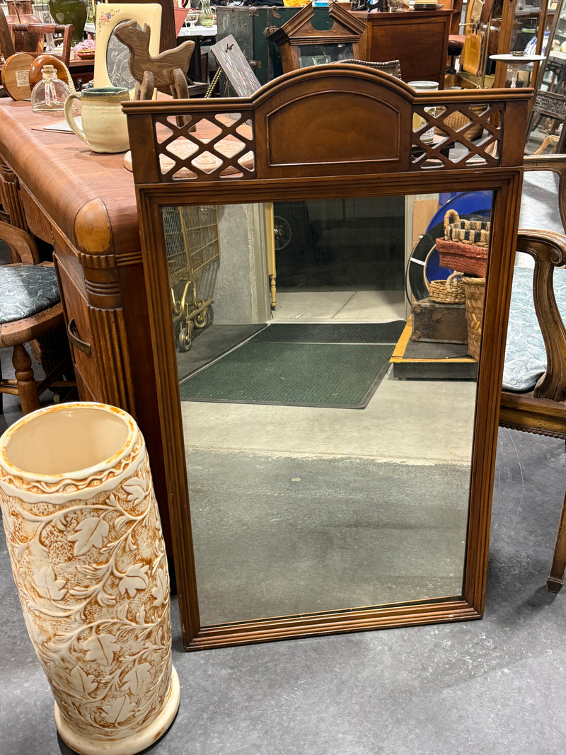 Georgian Revival Wall Mirror in Mahogany with Pierced Chinese Chippendale Fret Crest and Reeded Frame, Carrying Its Original San Francisco Storage Tag, c. 1915–1943