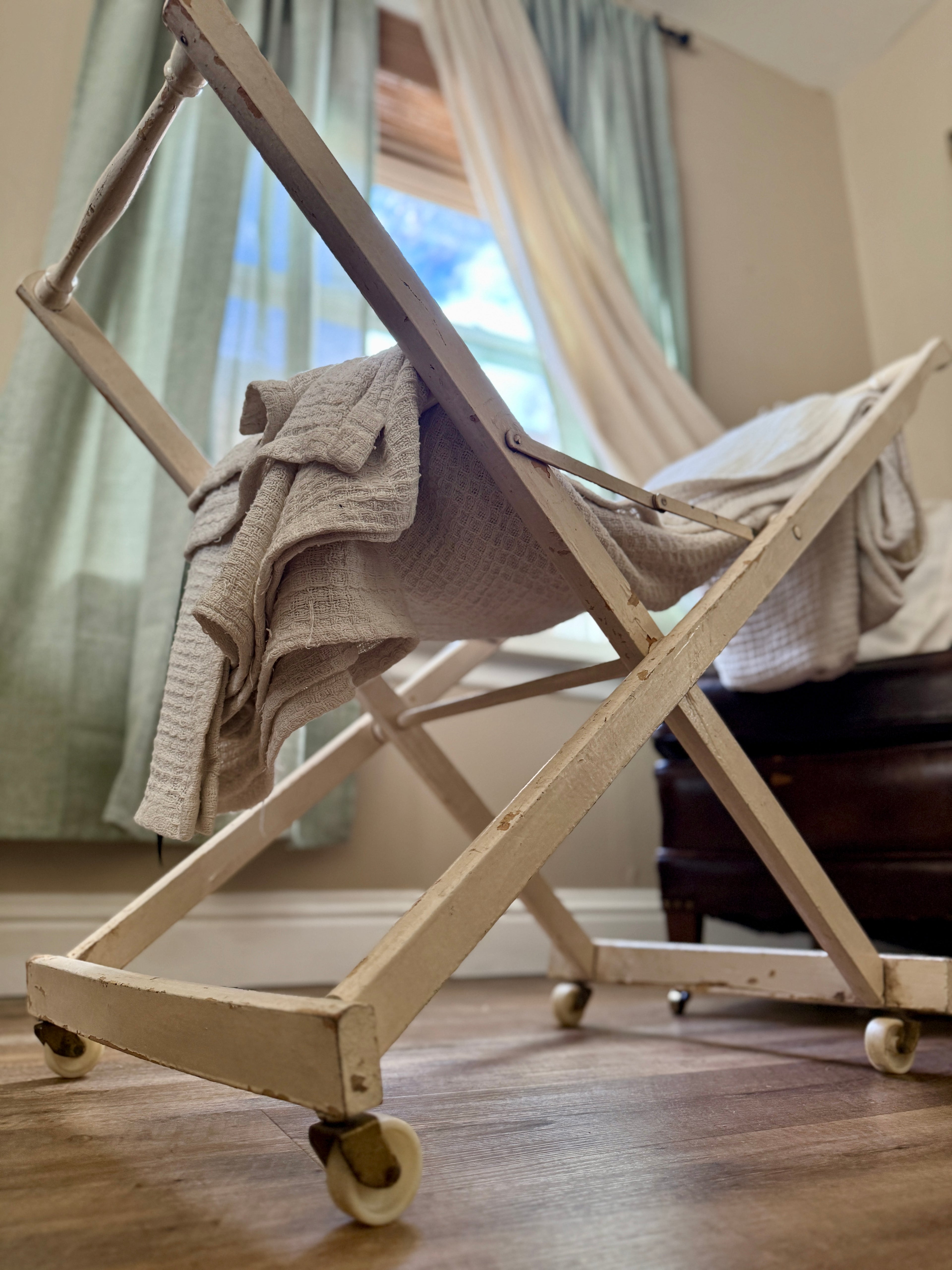 Antique Folding Laundry Rack with Casters (c.1910–1930) | Early 20th Century Wooden Clothes Airer