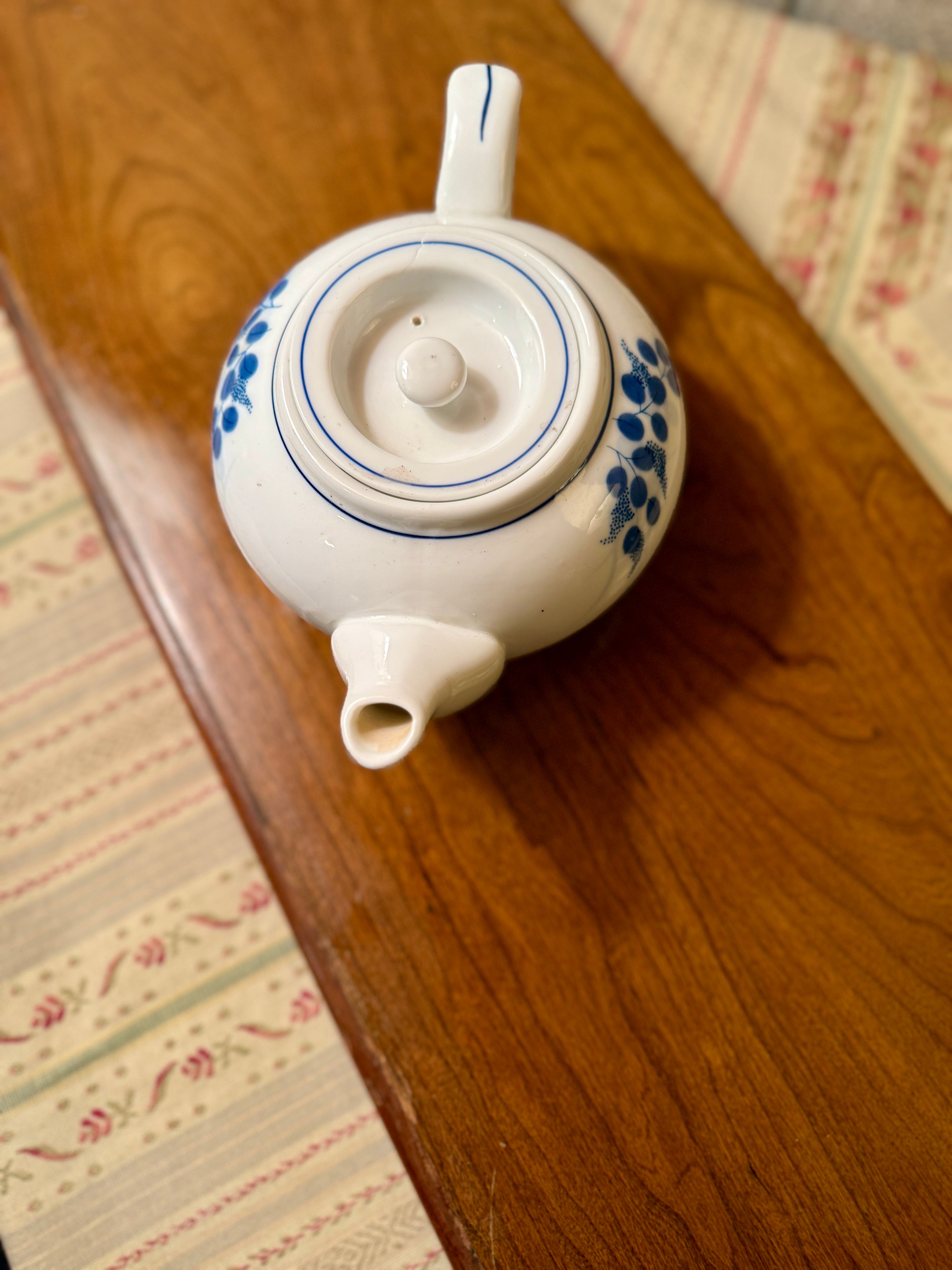 Vintage Hong Soo “Made in Japan” Porcelain Teapot, Blue & White Floral Design (c 1950s)