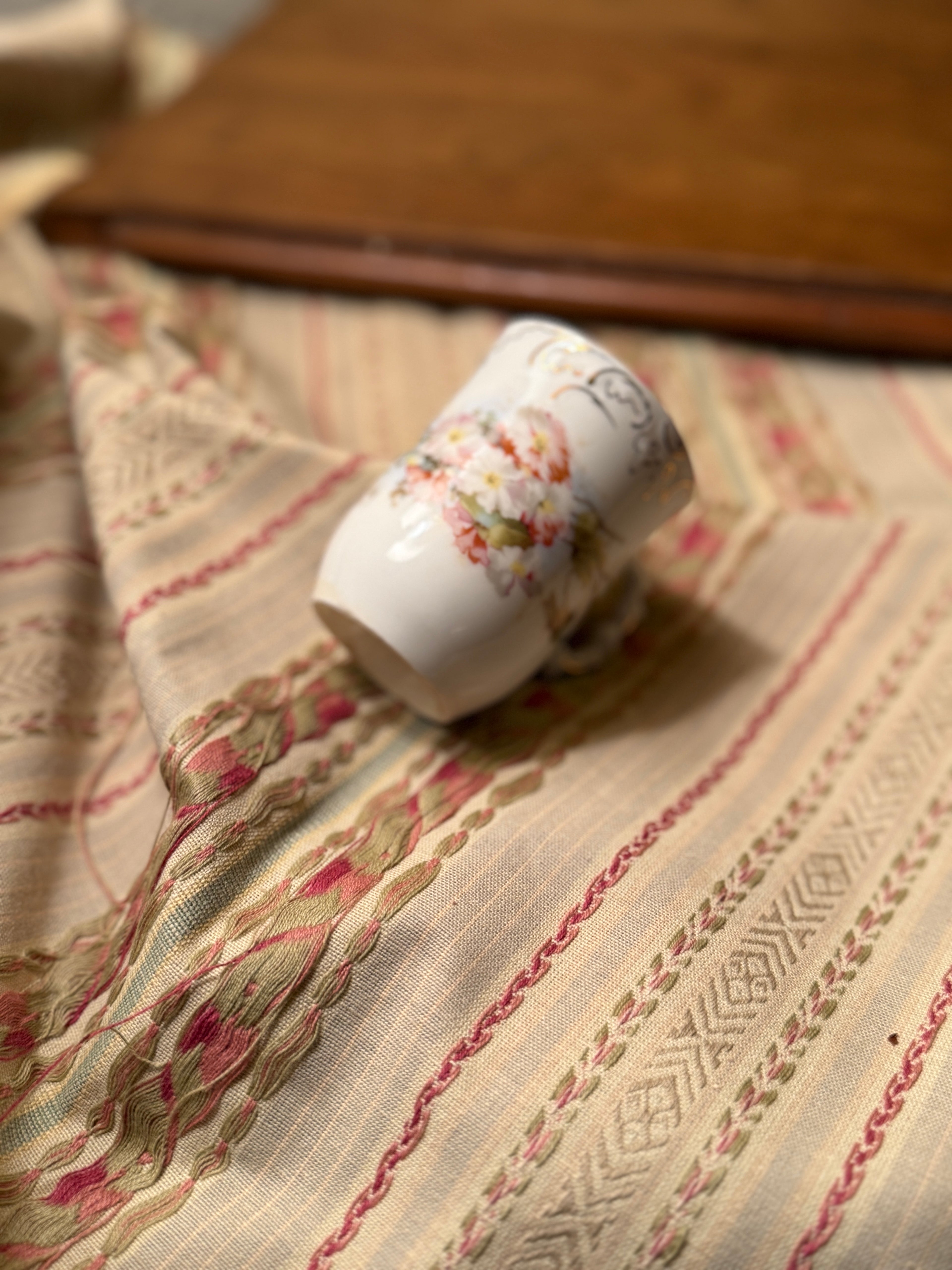 Vintage Floral Porcelain Demitasse Tea Cup with Gilt Rim Early-mid 20th Century