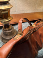 Vintage Apache Leather Rifle Case – Mid-Century Full-Grain Gun Bag