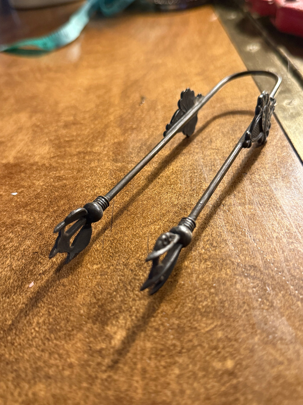Antique Silverplate Sugar Tongs c.1890–1910 | Floral Tea Service Tongs