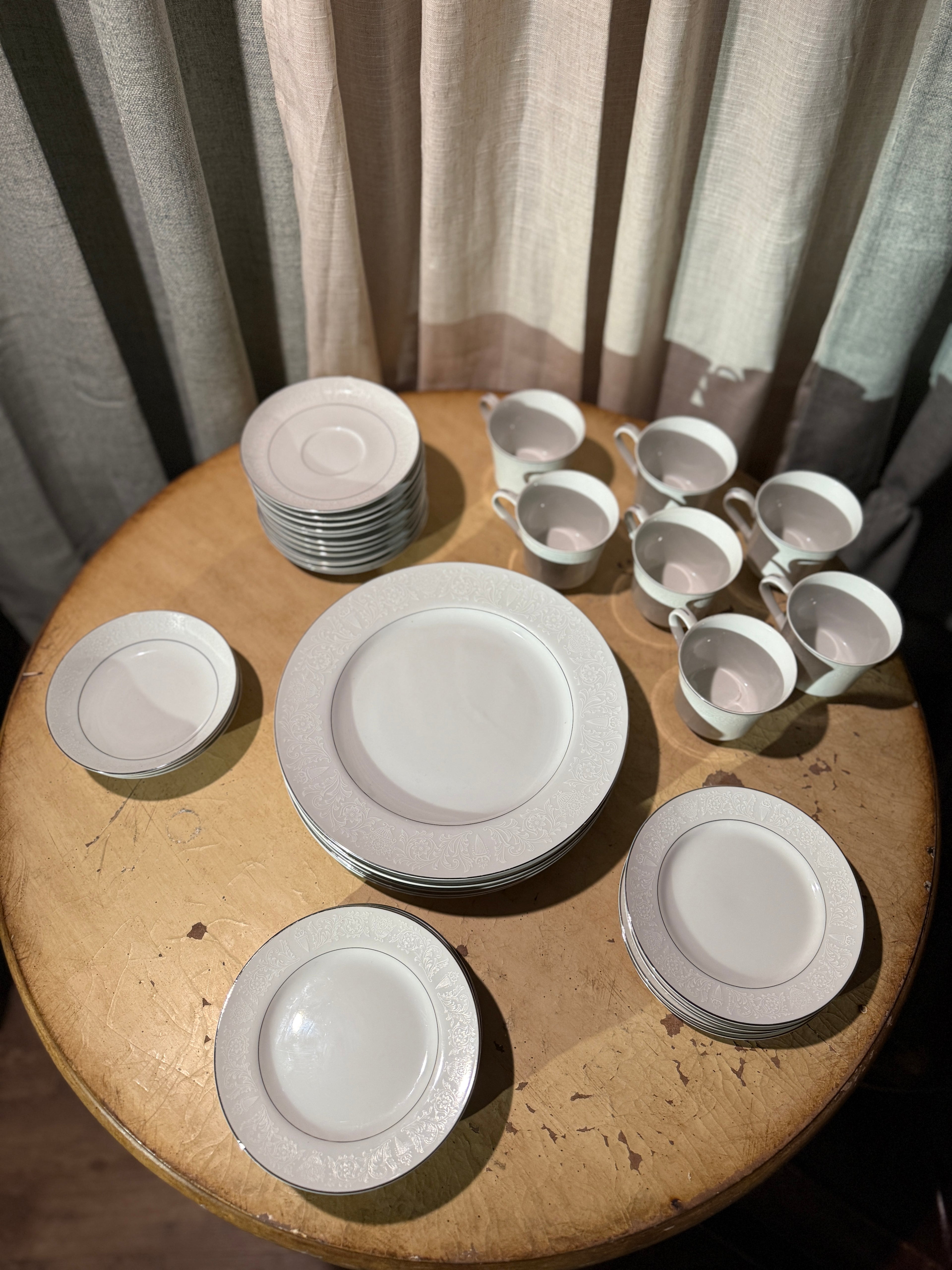 Vintage Crown Victoria Lovelace Fine China Set Japan White Platinum Rim Plates Cups (40 Piece) c (1950-60s)