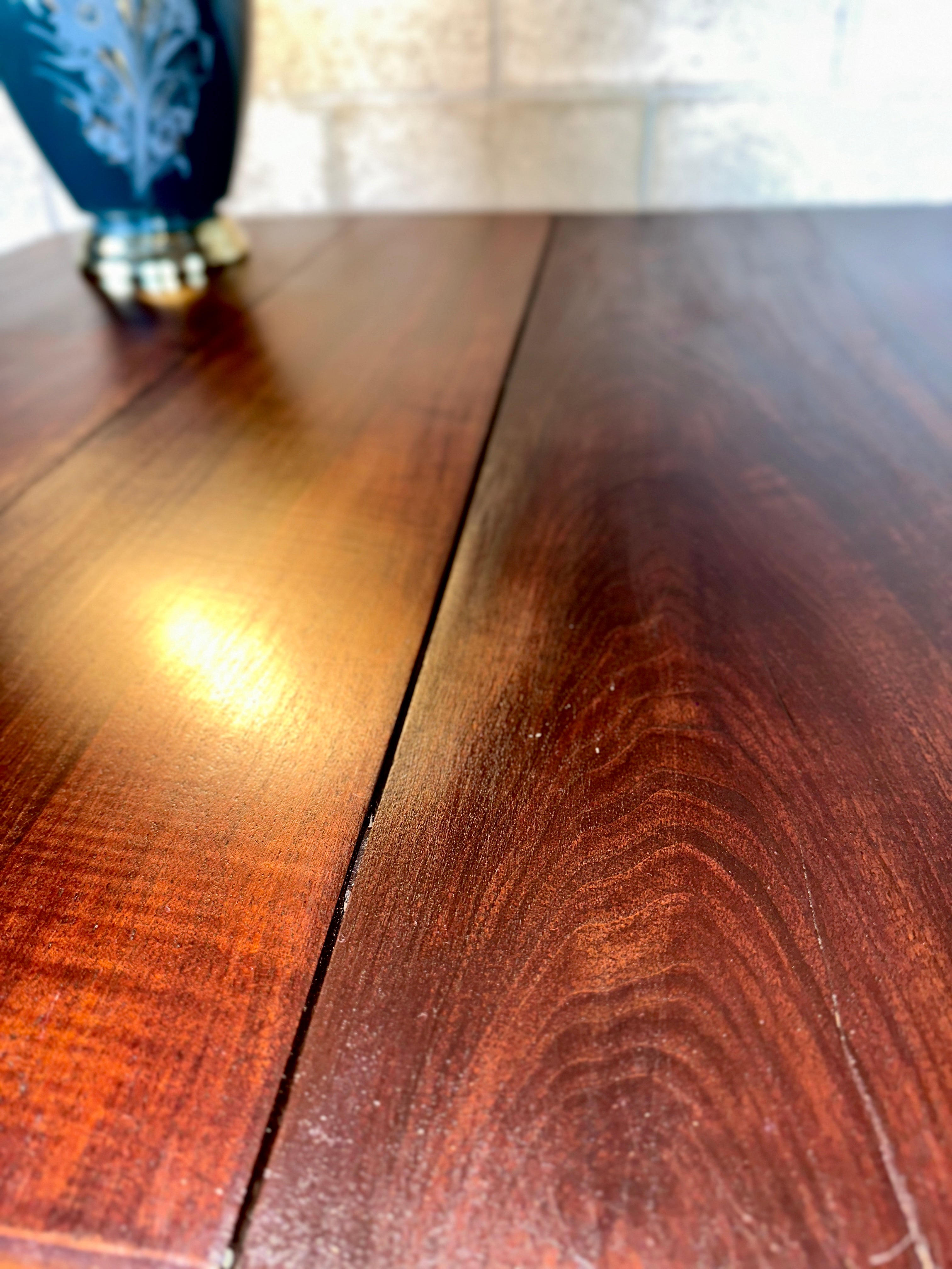 American Renaissance Revival Walnut Extension Dining Table – Hand-Rubbed Finish, c.1880