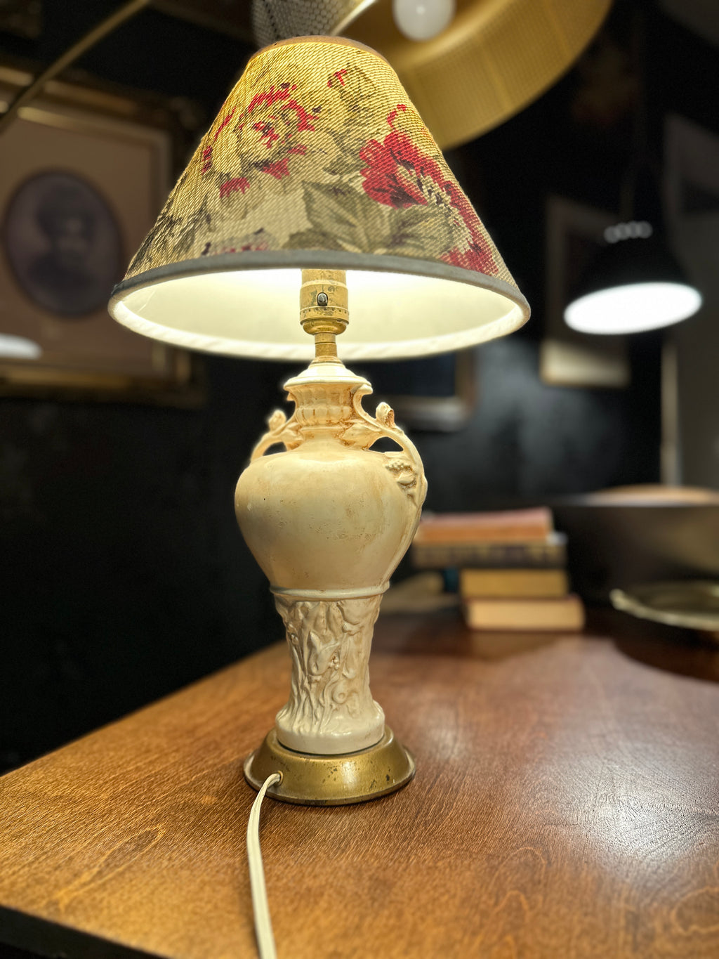 Antique Neoclassical Ceramic Lamp with Early Leviton Push-Through Socket, c. 1890–1918