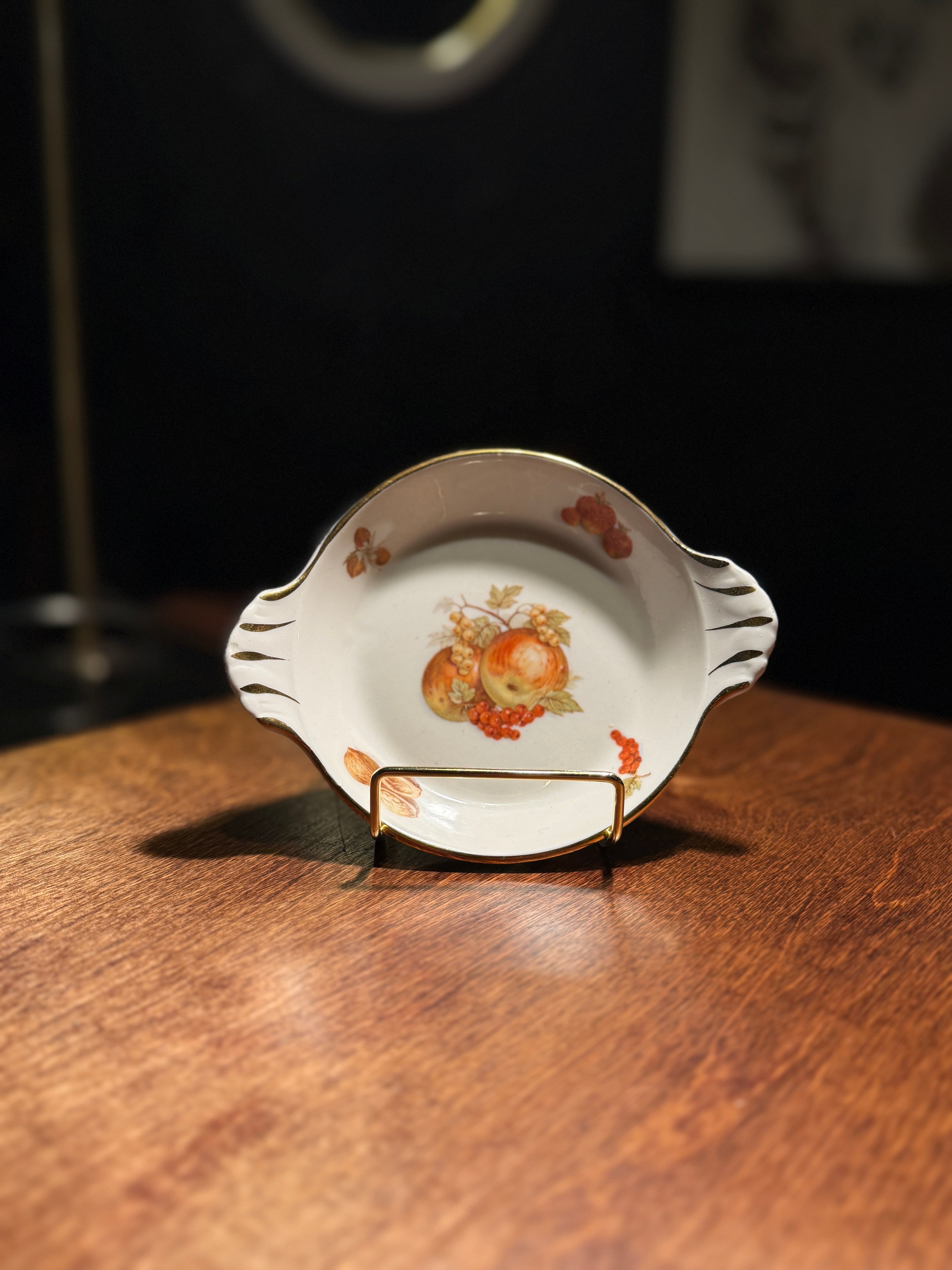 Pillivuyt  Harvest Antique Fruit Dish Mehun-sur-Yèvre France c. 1935–1945