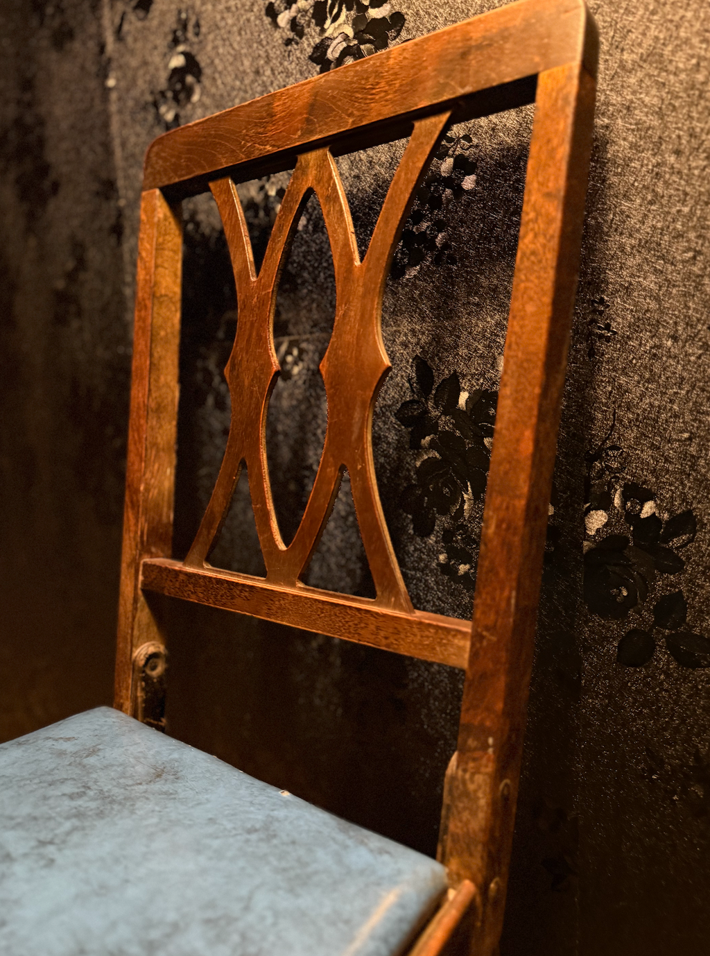 Pair of Leg-O-Matic Folding Dining Chairs (Lyre-Back) — c. 1950s