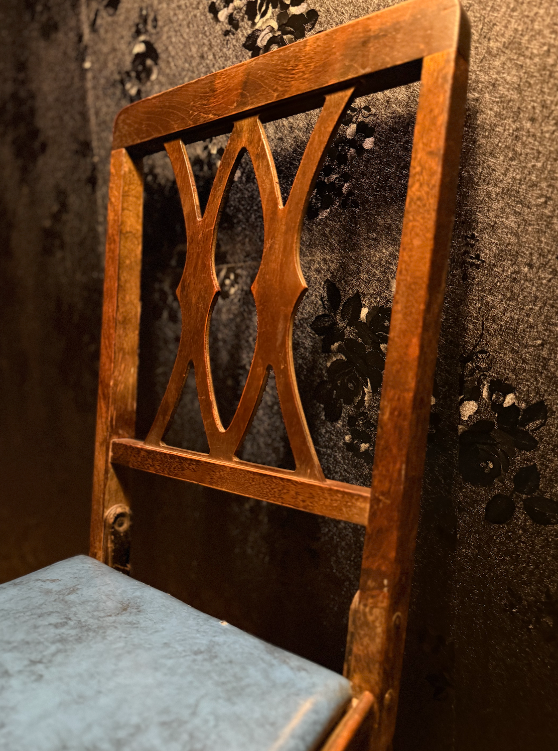 Pair of Leg-O-Matic Folding Dining Chairs (Lyre-Back) — c. 1950s