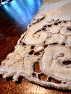 Antique Embroidered Linen Handkerchief Set with Cutwork Lace, Edwardian Ladies Hankies c.1910–1930
