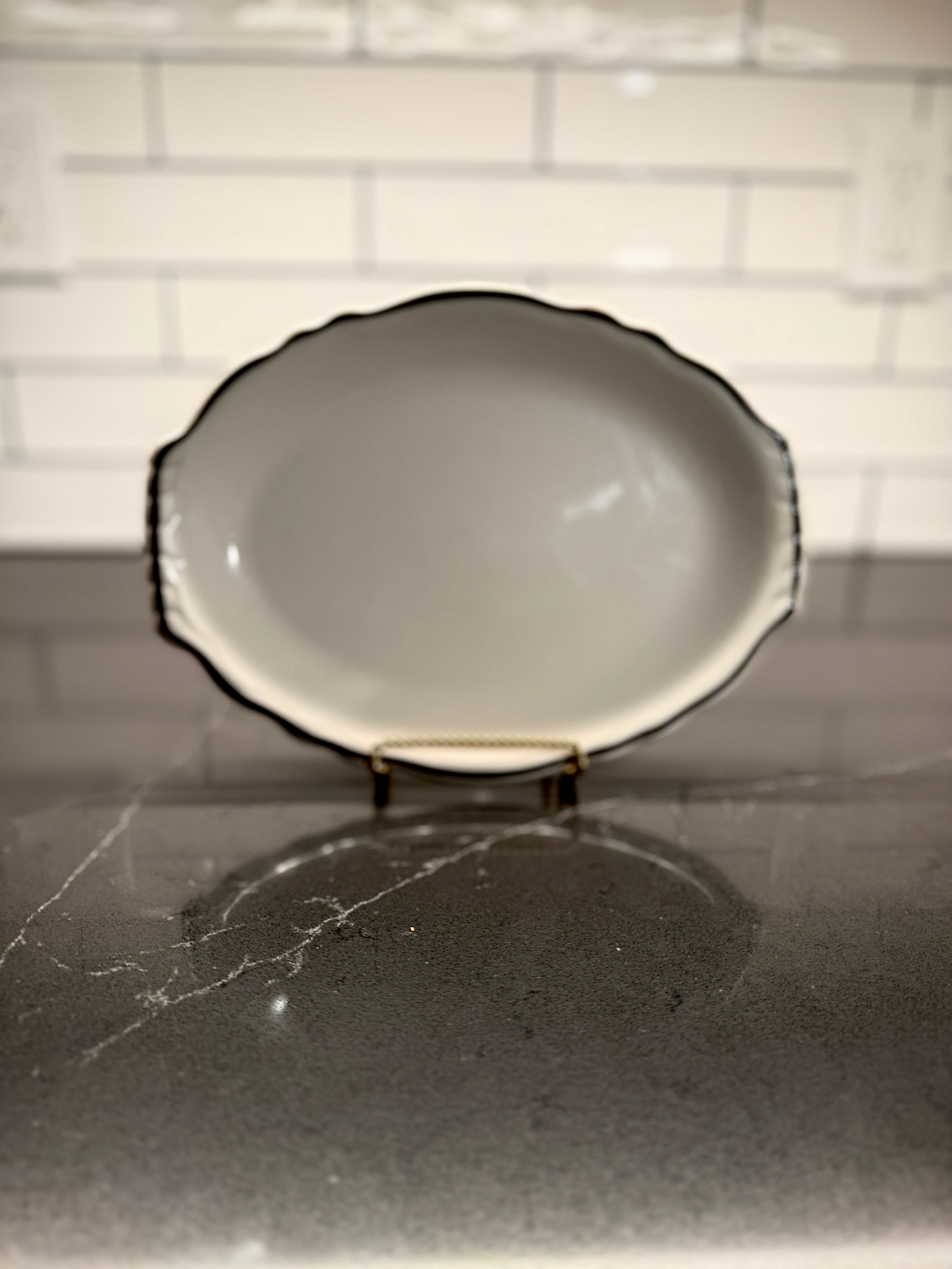 Homer Laughlin “Best China” Black-Rim Scalloped Oval Platter — Mid-Century American Restaurant Ware c. 1959  (set of 5)