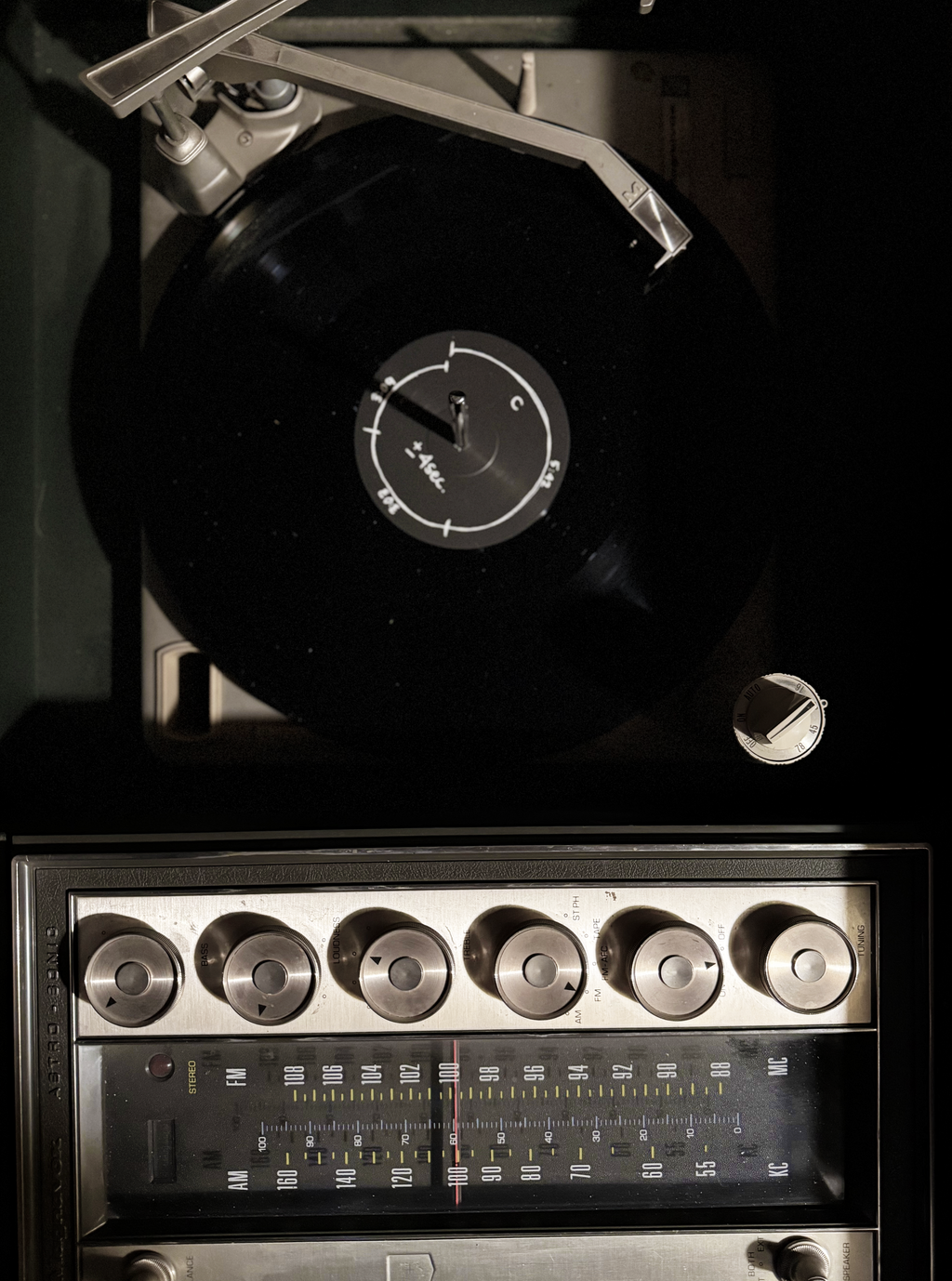 Magnavox Astro-Sonic Console Stereo & Record Player