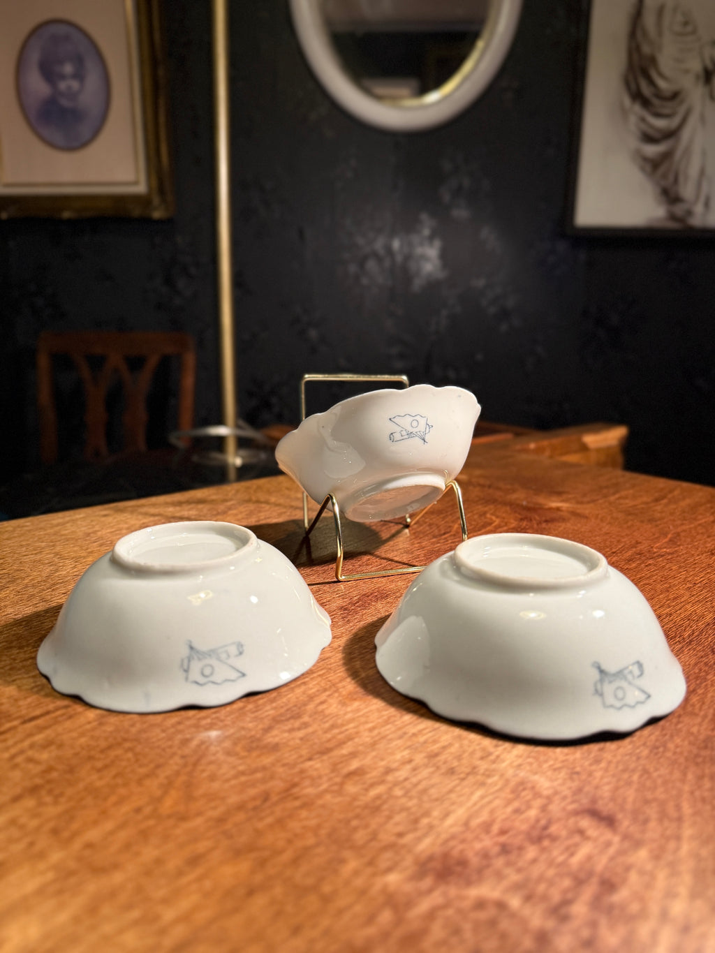 Set of Three Antique Japanese Blue And White Export Porcelain Bowls Late Meiji Period (c. 1885–1895)