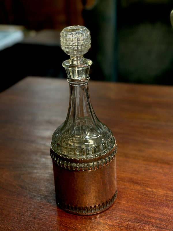 Vintage Eales of Sheffield Hammered Silver Plate Decanter, c. 1969–1985